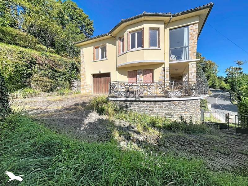 Vente Maison DECAZEVILLE - 6 pièces -110 m² - (12300)