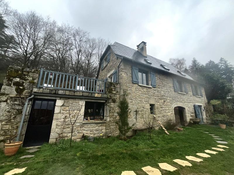 Vente Maison GOLINHAC - 8 pièces -200 m² - (12140)