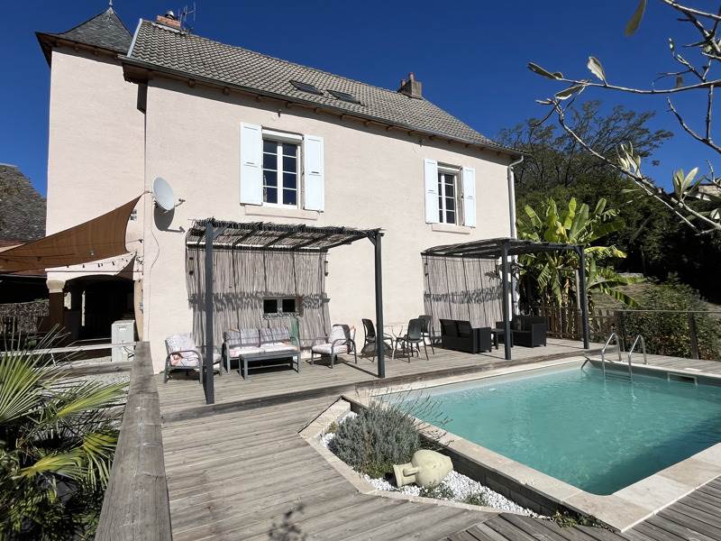 Vente Maison Cransac 12110 9 pièces - 155 m²