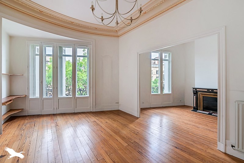 Vente Appartement BORDEAUX 33000 5 pièces - 120 m²