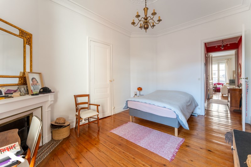 Vente Appartement BORDEAUX - 4 pièces -146 m² - (33000)