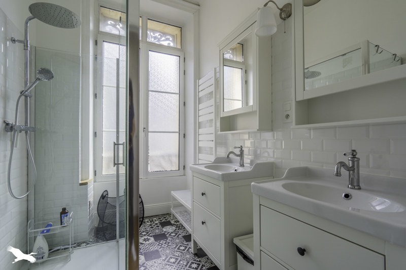 Vente Appartement BORDEAUX - 3 pièces -77 m² - (33000)