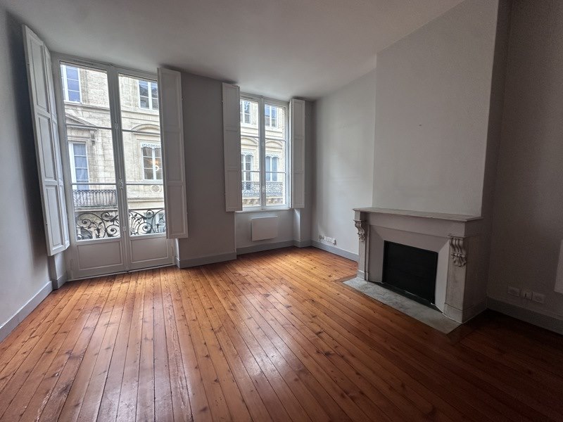 Vente Appartement BORDEAUX - 5 pièces -127 m² - (33000)