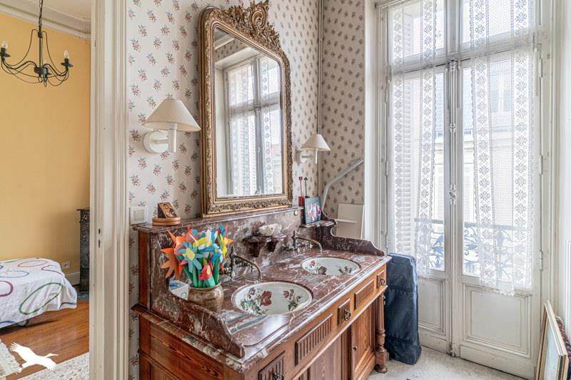 Vente Maison BORDEAUX - 10 pièces -224 m² - (33000)