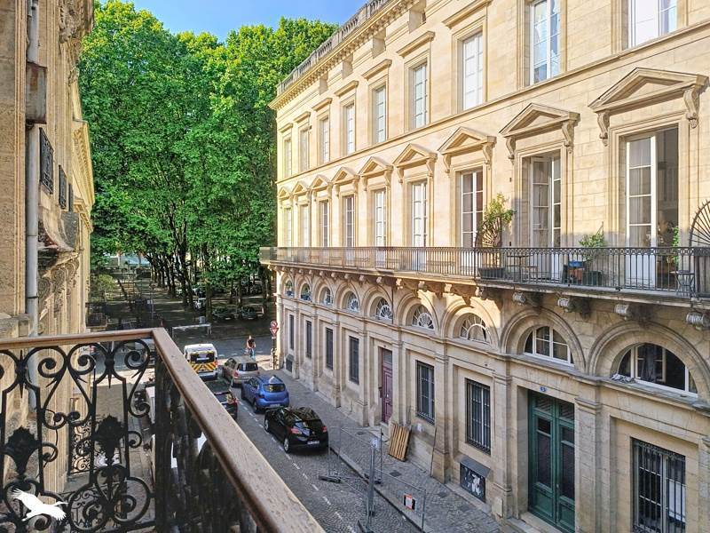 Vente Appartement BORDEAUX - 5 pièces -127 m² - (33000)