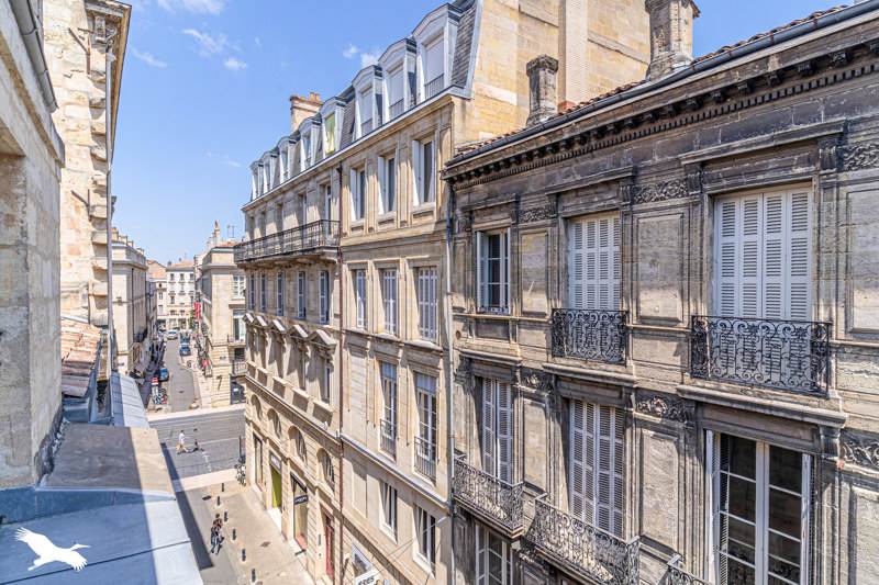 Vente Appartement BORDEAUX - 3 pièces -92 m² - (33000)