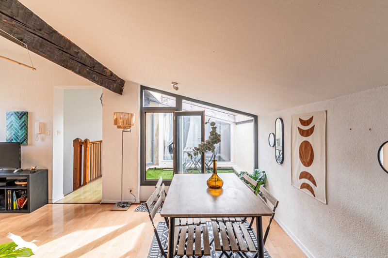 Vente Appartement BORDEAUX - 2 pièces -44 m² - (33000)