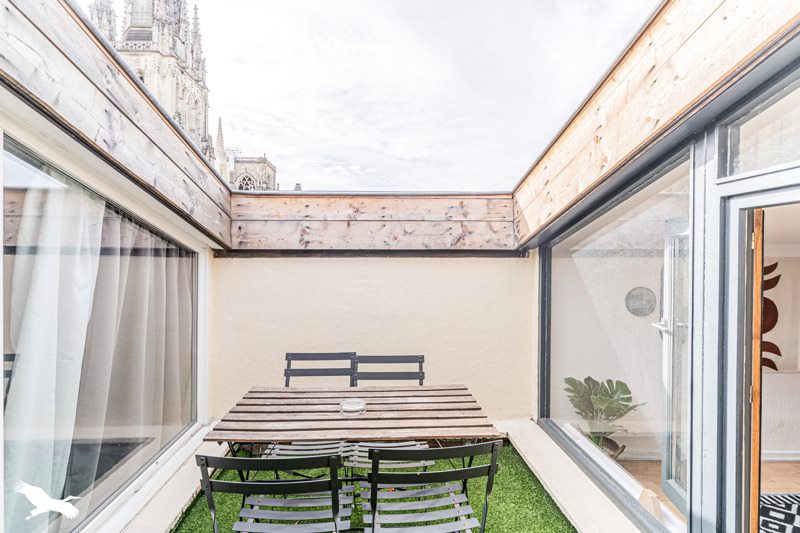 Vente Appartement BORDEAUX - 2 pièces -44 m² - (33000)