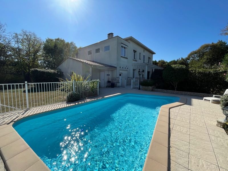 Vente Maison TOURNEFEUILLE - 6 pièces -192 m² - (31170)