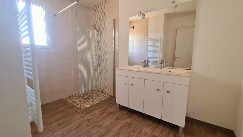Vente Maison GENISSAC - 4 pièces -80 m² - (33420)