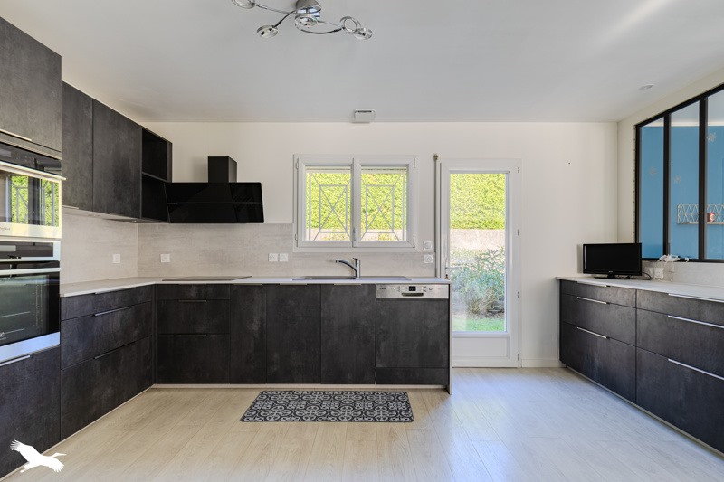 Vente Maison VAYRES - 5 pièces -161 m² - (33870)