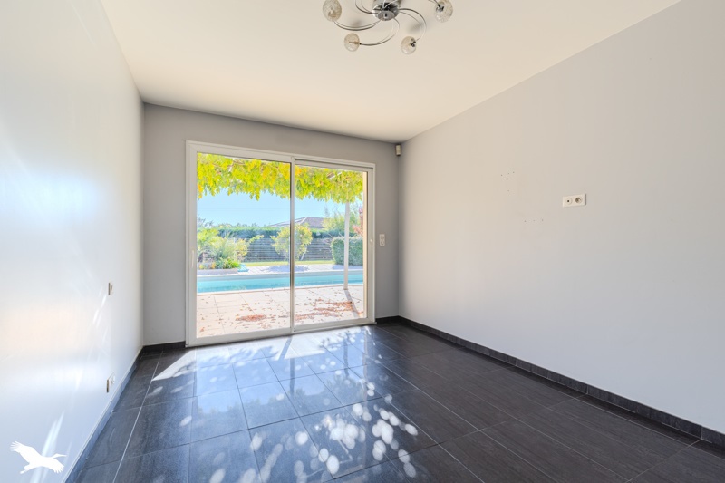 Vente Maison ARVEYRES - 6 pièces -153 m² - (33500)