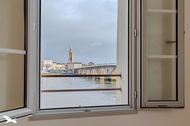 Vente Maison ARVEYRES - 5 pièces -180 m² - (33500)