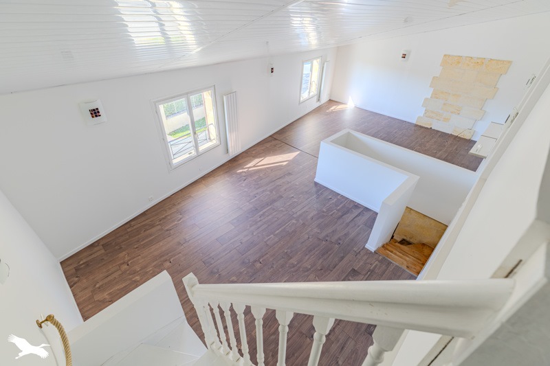Vente Maison ARVEYRES - 8 pièces -285 m² - (33500)