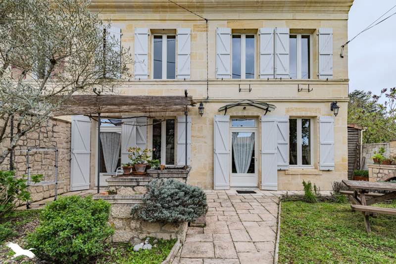 Maison Vayres