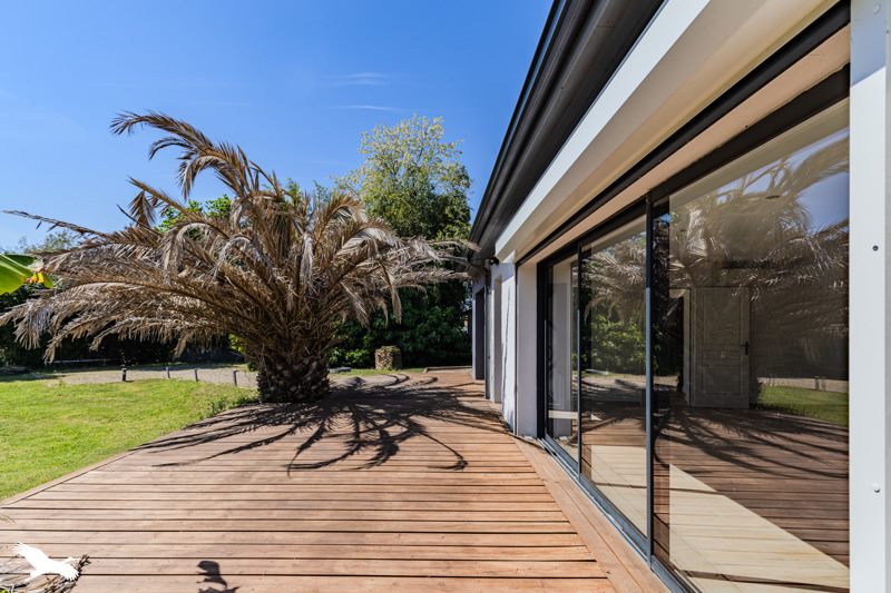 Vente Maison VAYRES - 7 pièces -160 m² - (33870)