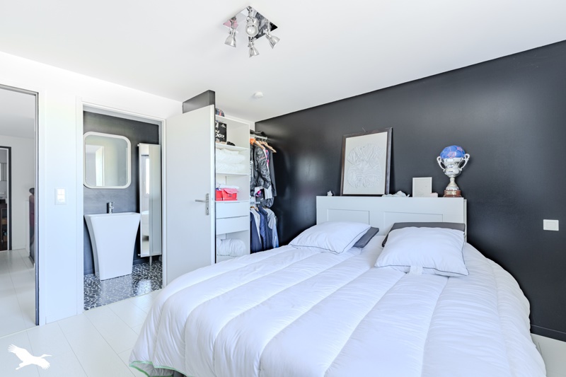 Vente Maison ARVEYRES - 8 pièces -285 m² - (33500)