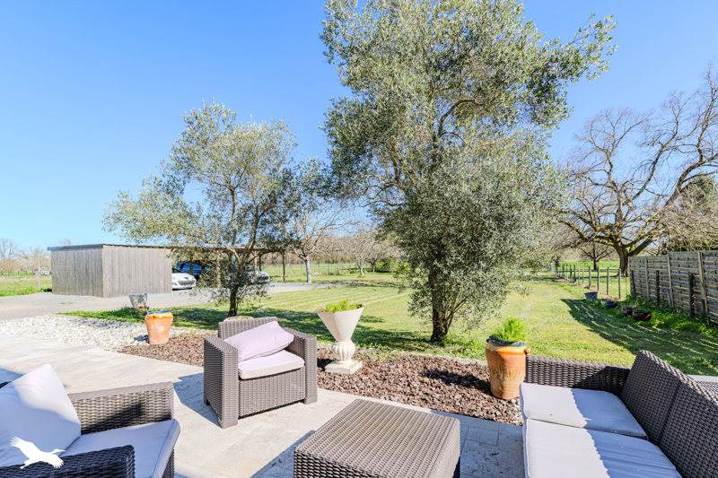 Vente Maison ARVEYRES - 8 pièces -285 m² - (33500)