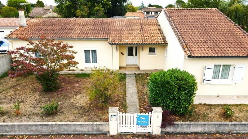 Vente Maison VAYRES 33870 5 pièces - 188 m²