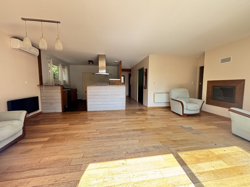 Vente Maison VAYRES - 4 pièces -107 m² - (33870)
