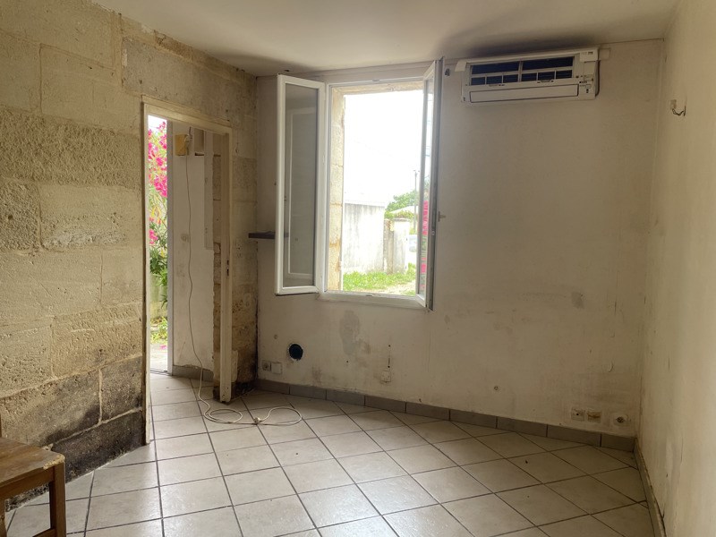 Vente Immeuble GENISSAC - -  120 m² - (33420)