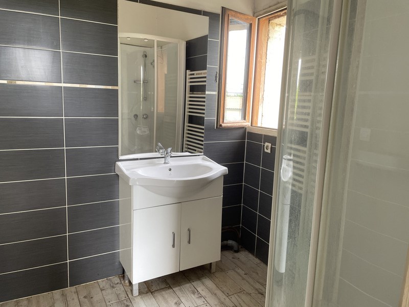 Vente Immeuble GENISSAC - -  120 m² - (33420)