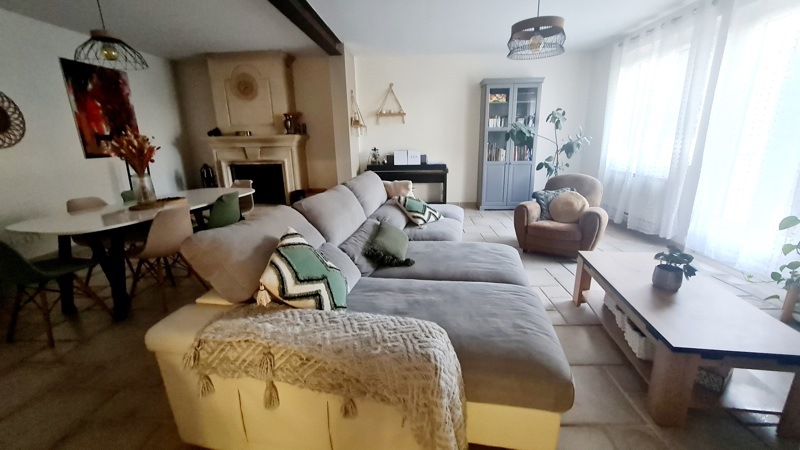 Vente Maison Vayres - 7 pièces -218 m² - (33870)