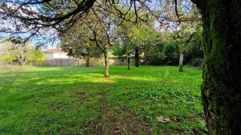 Vente Terrain LA COURONNE - -754 m² - (16400)