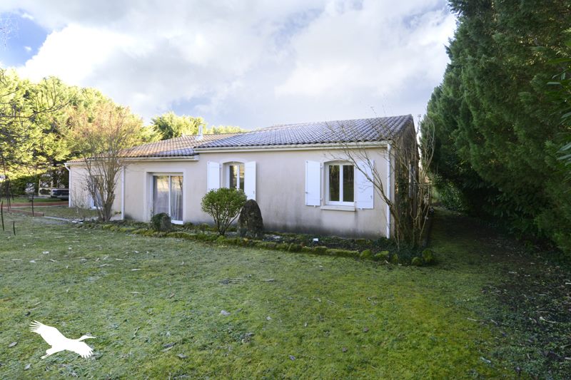 Vente Maison LA COURONNE - 6 pièces -186 m² - (16400)