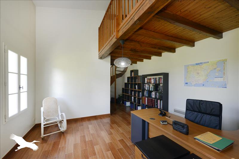 Vente Maison LA COURONNE - 13 pièces -415 m² - (16400)