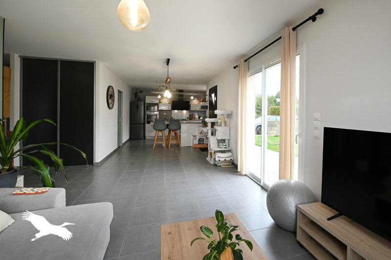 Vente Maison ROULLET ST ESTEPHE - 4 pièces -91 m² - (16440)