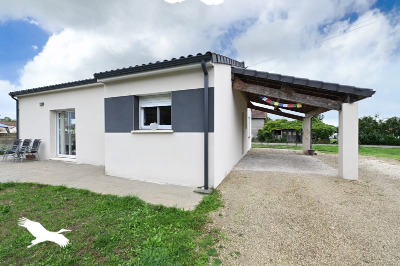 Vente Maison ROULLET ST ESTEPHE - 4 pièces -91 m² - (16440)