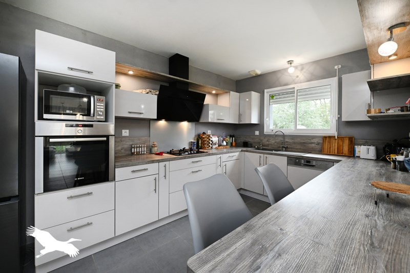 Vente Maison ROULLET ST ESTEPHE - 4 pièces -91 m² - (16440)