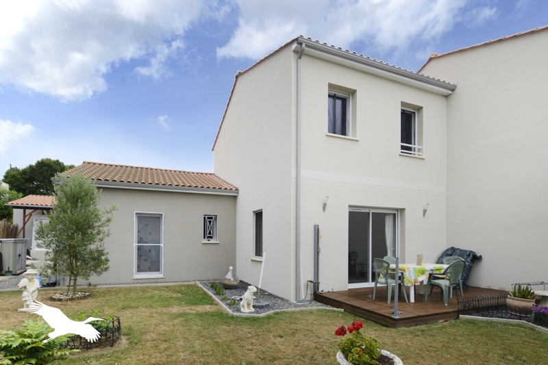 Vente Maison LA COURONNE - 4 pièces -88 m² - (16400)