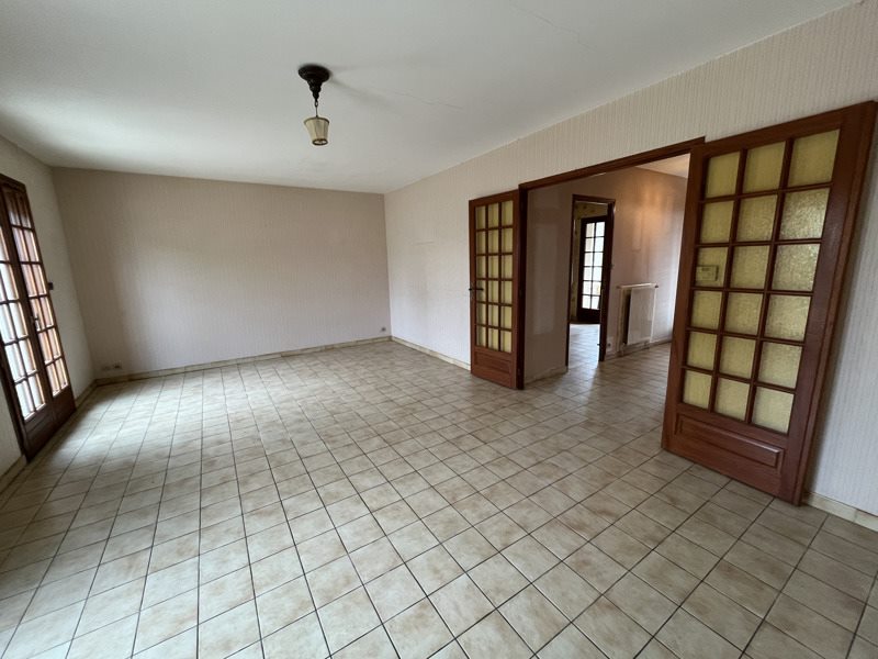 Vente Maison ROULLET ST ESTEPHE - 5 pièces -90 m² - (16440)