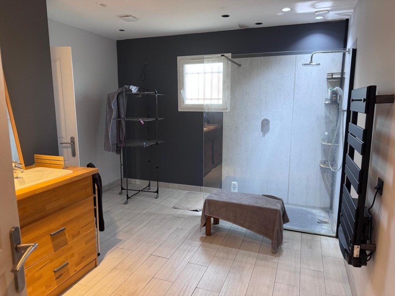 Vente Maison MOUTHIERS SUR BOEME - 5 pièces -145 m² - (16440)