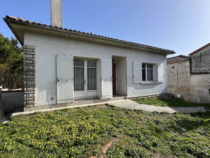 Vente Maison LA COURONNE - 5 pièces -117 m² - (16400)