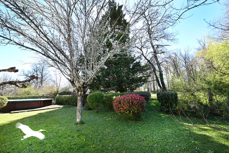 Vente Maison LA COURONNE - 6 pièces -150 m² - (16400)