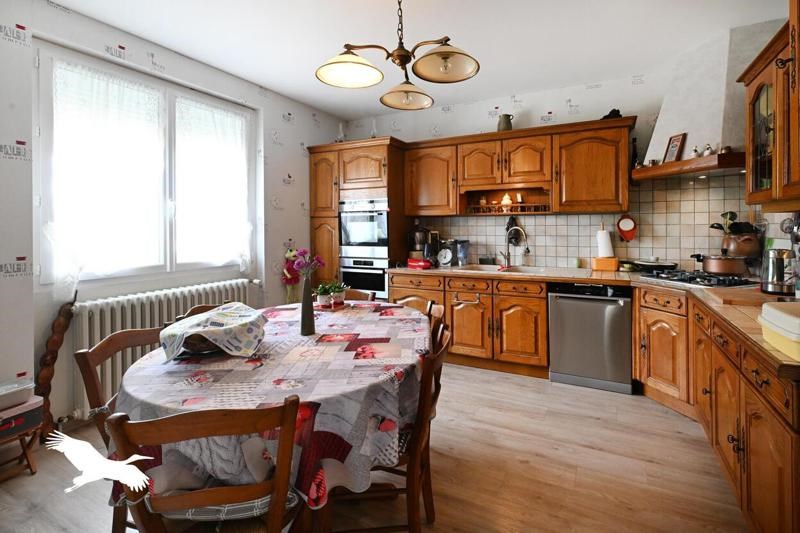 Vente Maison ROULLET ST ESTEPHE - 5 pièces -151 m² - (16440)