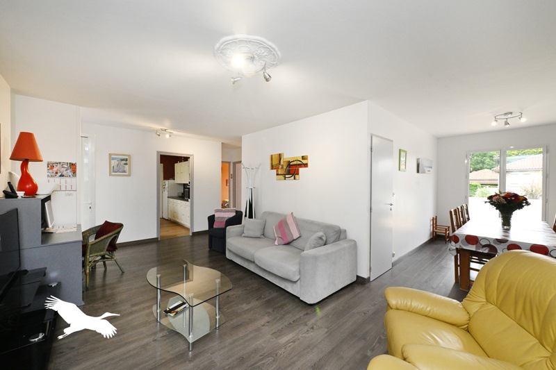 Vente Maison La Couronne - 3 pièces -74 m² - (16400)