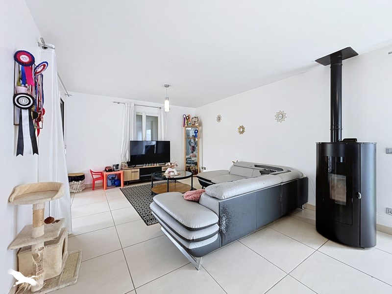 Vente Maison Roullet-Saint-Estèphe - 5 pièces -122 m² - (16440)