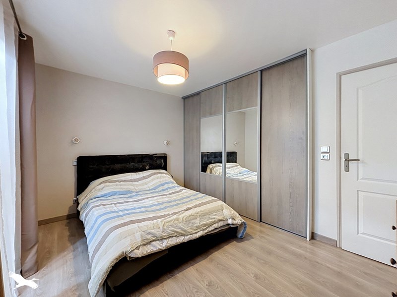 Vente Maison Roullet-Saint-Estèphe - 5 pièces -122 m² - (16440)