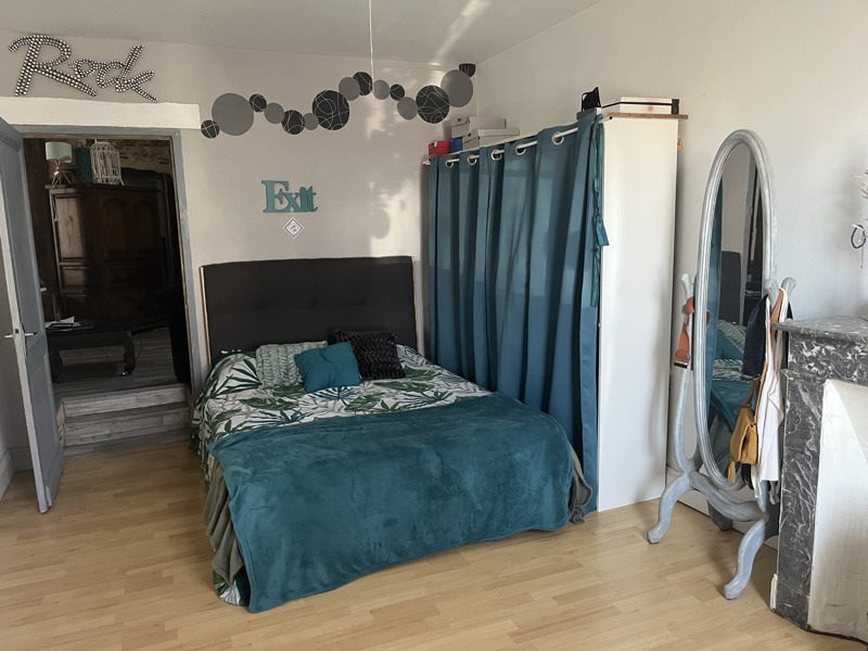 Vente Maison GARDONNE - 6 pièces -145 m² - (24680)