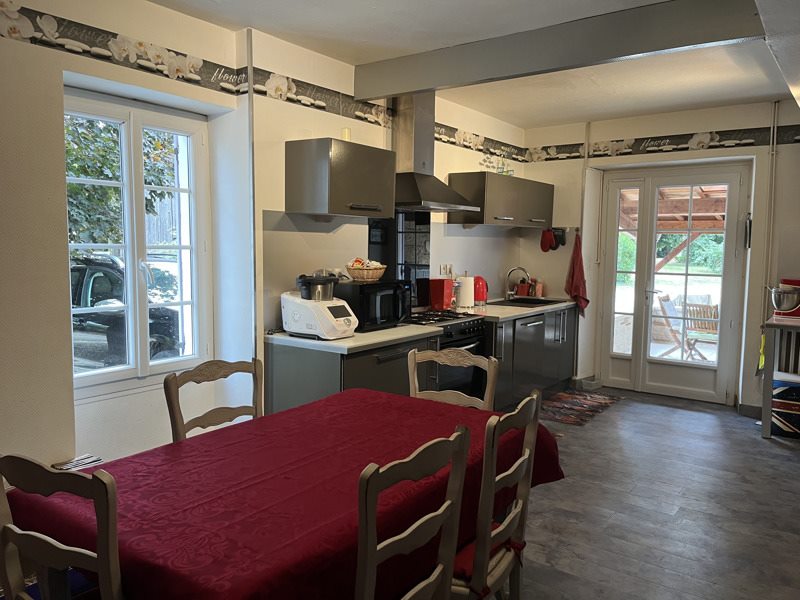 Vente Maison GARDONNE - 6 pièces -145 m² - (24680)