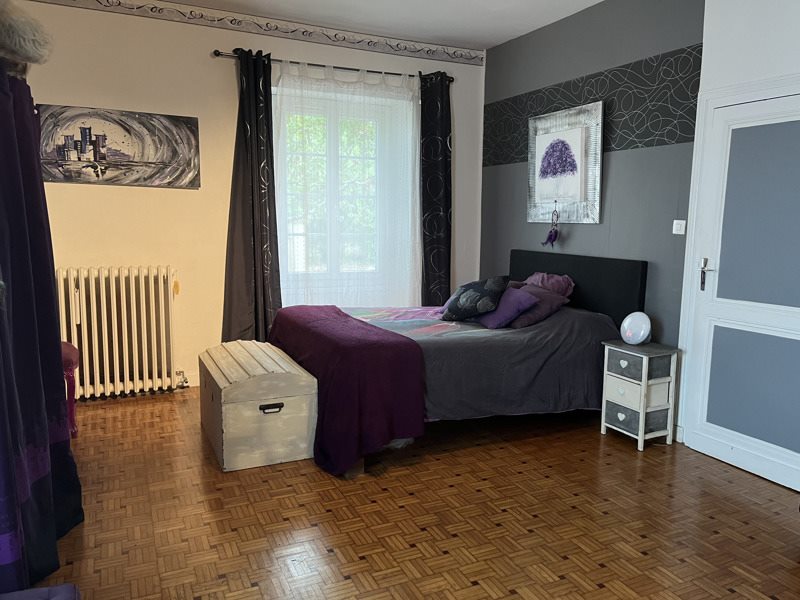 Vente Maison GARDONNE - 6 pièces -145 m² - (24680)