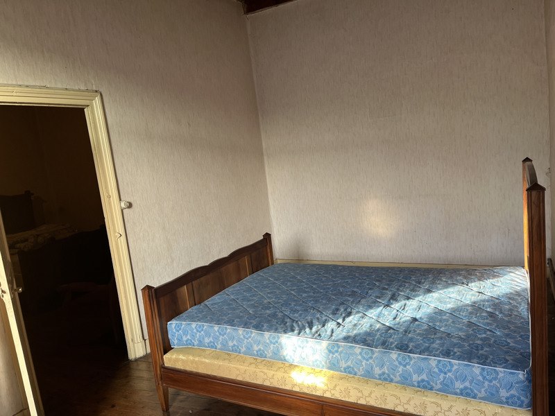 Vente Maison GARDONNE - 6 pièces -151 m² - (24680)