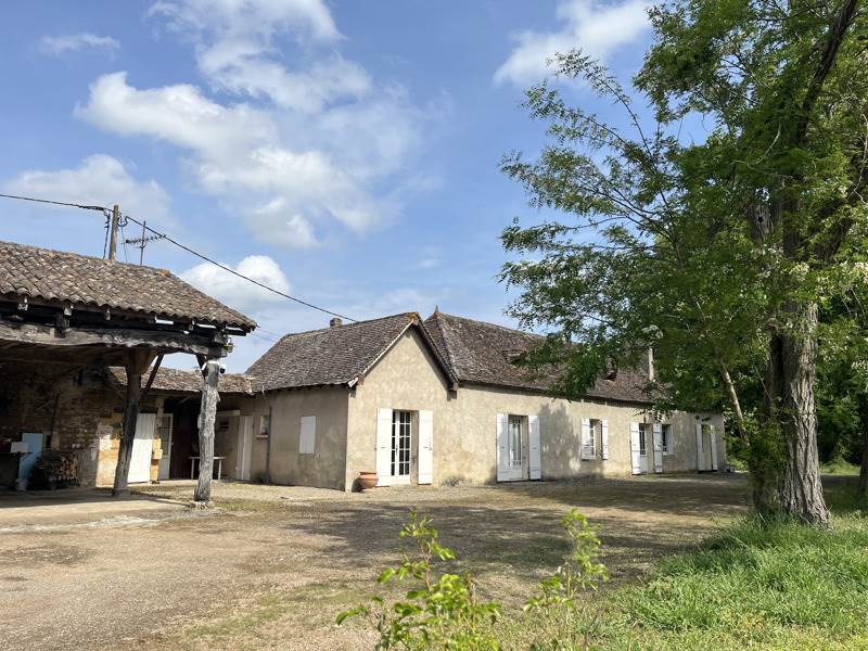 Vente Maison LAMONZIE ST MARTIN - 9 pièces -204 m² - (24680)