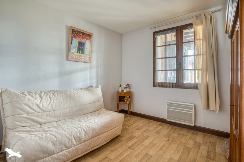 Vente Maison ST PIERRE D EYRAUD - 6 pièces -145 m² - (24130)