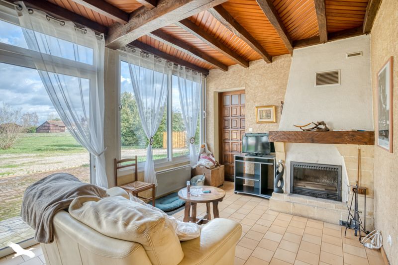 Vente Maison ST PIERRE D EYRAUD - 6 pièces -145 m² - (24130)
