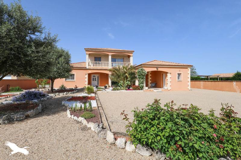 Vente Maison LAMONZIE ST MARTIN - 6 pièces -218 m² - (24680)